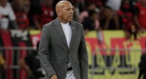 Roberto Mosquera, estratega peruano de 67 años.