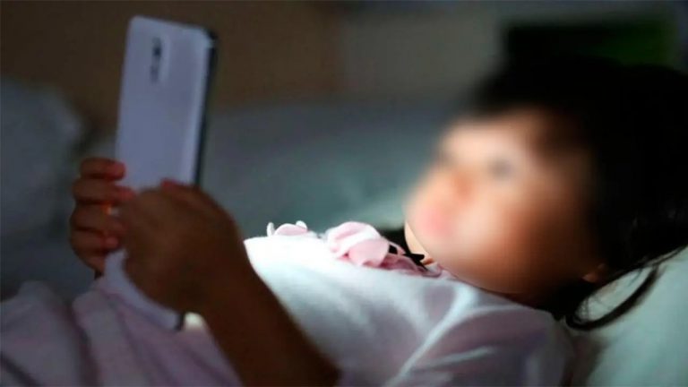 China prohibirá a menores conectarse a internet de noche