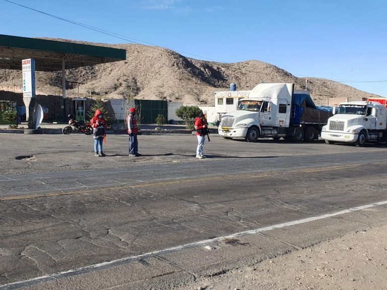 SUTRAN realiza operativo de control vehicular en la vía Arequipa-Puno