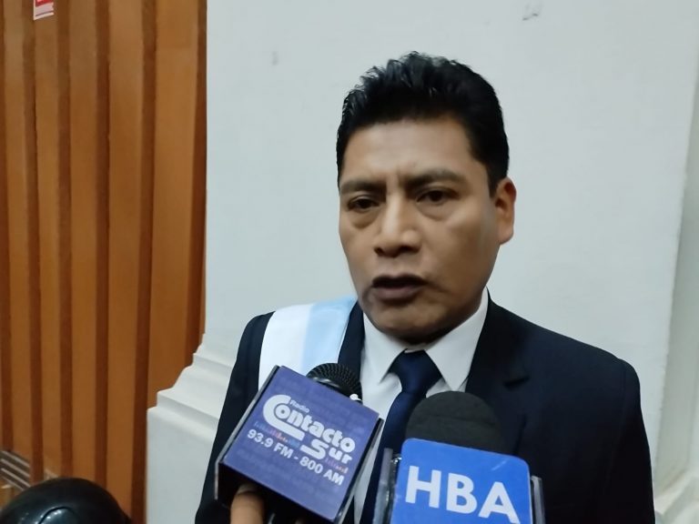 Alcalde de Puno sobre la ausencia de Dina Boluarte al aniversario de Arequipa: «Es una falta de respeto»