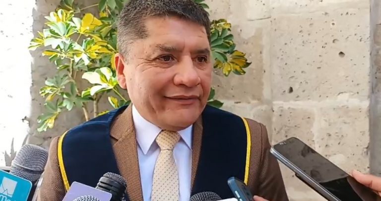Alcalde Víctor Hugo Rivera señaló que dos gerentes serán removidos de la MPA por ‘cansancio’