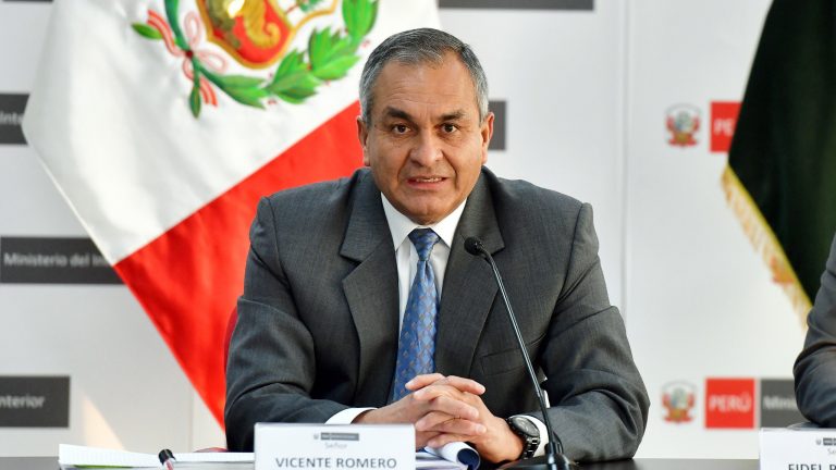 Ministro del Interior anuncia refuerzo policial en la frontera con Ecuador tras asesinato a candidato presidencial