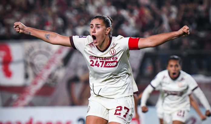 'Fefa' Lacoste fue la gran figura de Universitario en la Liga Femenina.