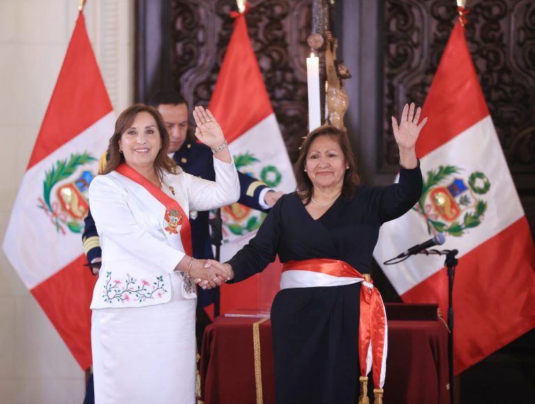 Ana María Choquehuanca juramentó como ministra de Producción en el gobierno de Dina Boluarte