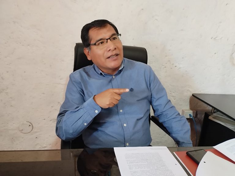 Consejero César Huamantuma exige investigación por contratos sospechosos de proveedor con el GORE Arequipa