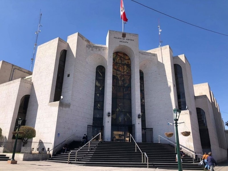 Corte de Justicia de Arequipa. Dictan siete meses de prisión preventiva a sujeto acusado de violación sexual de una menor en Paucarpata