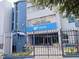 Delincuentes roban una de las sedes principales de Telefónica FOTO: Katherine Chipana / HBA Noticias