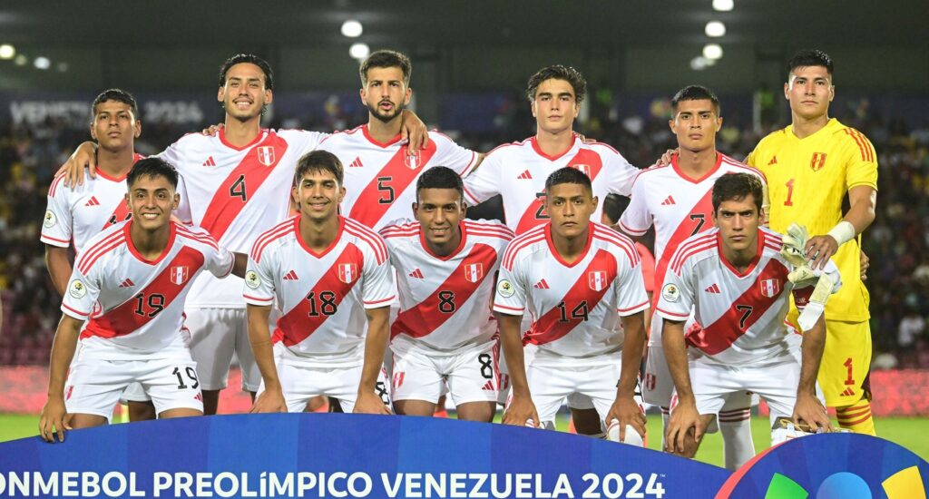 Equipo titular de Perú en la derrota con Argentina por la segunda fecha del Preolímpico.