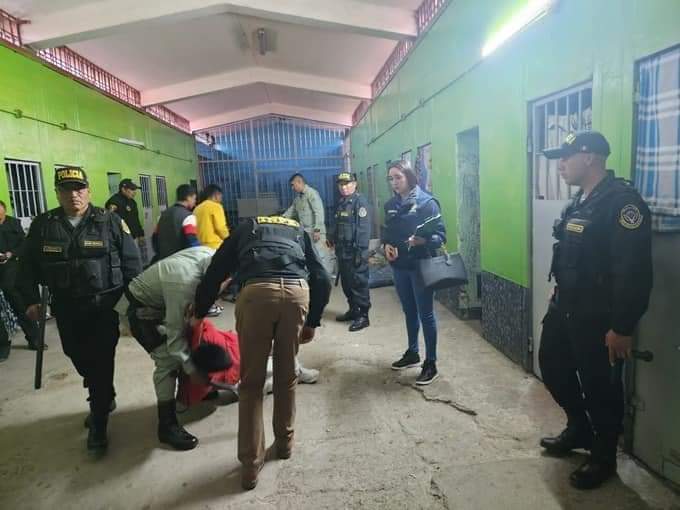 Cusco: Decomisan casi 700 envoltorios que contenían drogas en requisa de penal de Quencoro