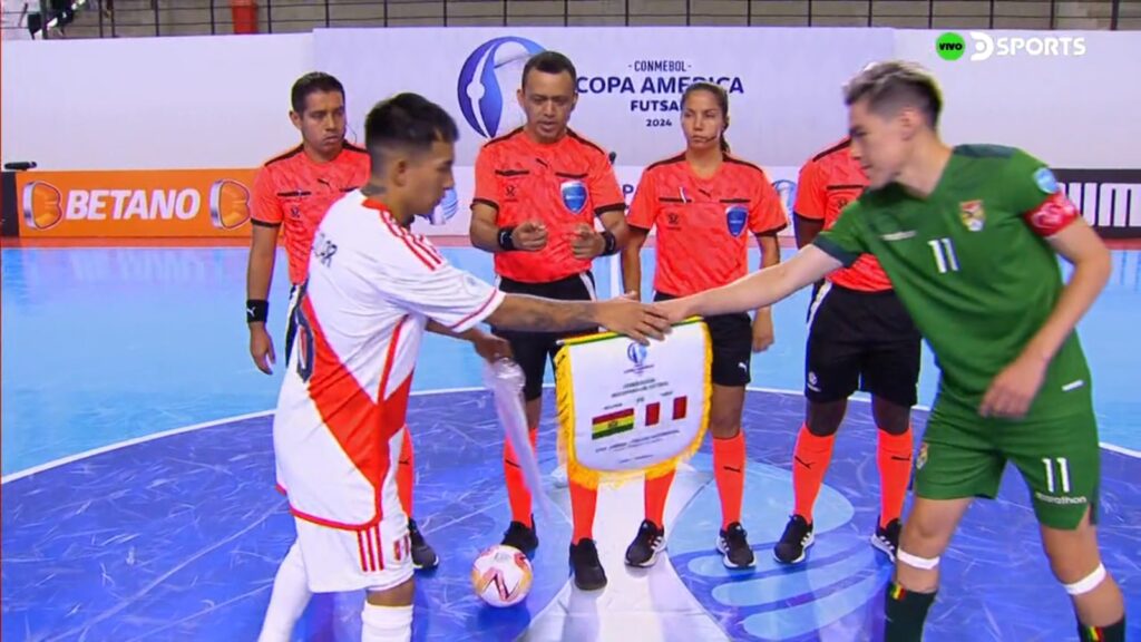 Perú venció 3-2 a Bolivia. 