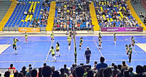 Partido entre Tacna y Punchana por el Nacional de Vóleibol Sub-13 en Tacna.