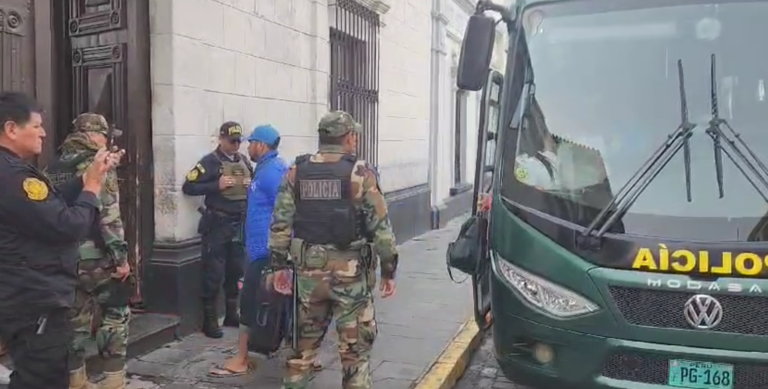 Once extranjeros indocumentados fueron expulsados de Arequipa