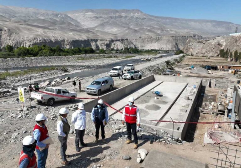 95 obras paralizadas en la región Arequipa