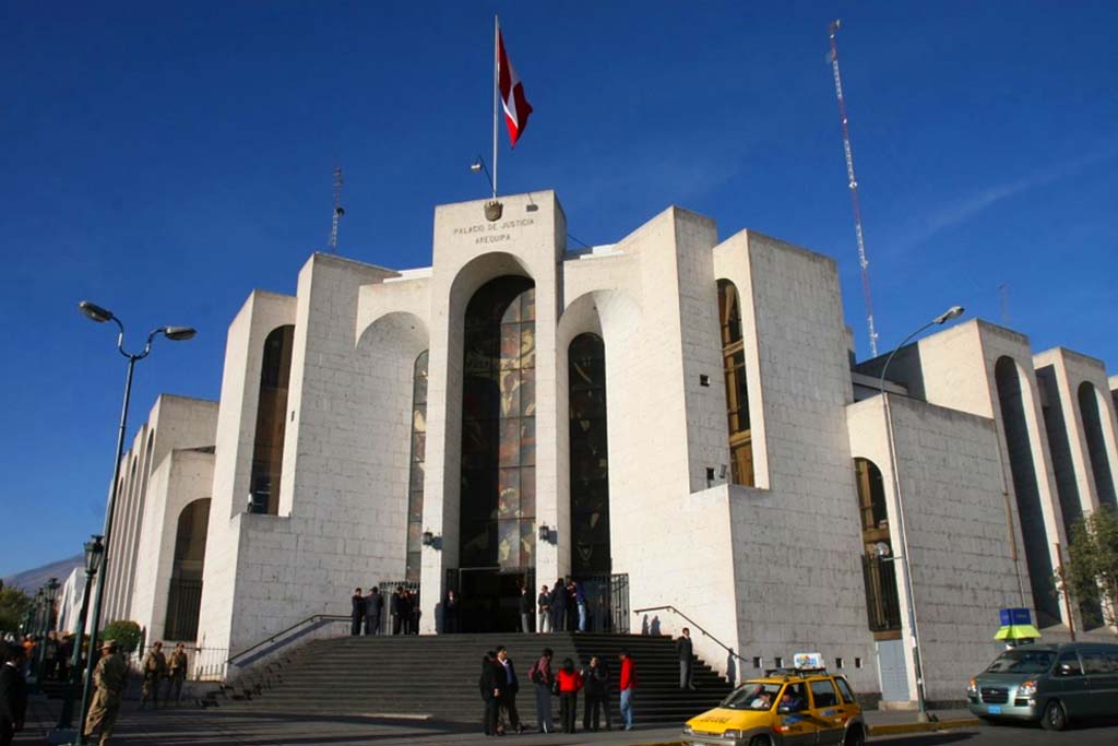 Corte Superior de Justicia de Arequipa
