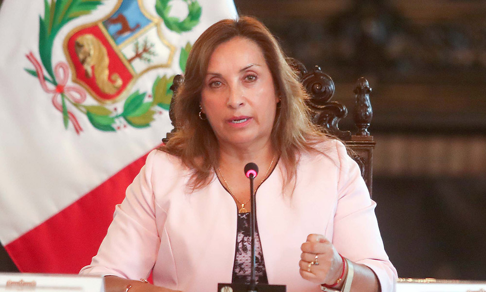 Dina Boluarte denunció un "ataque sistemático" en su contra y reiteró que continuará en la presidencia hasta el 2026