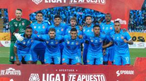 Equipo titular del cuadro 'Celeste' en Cusco.