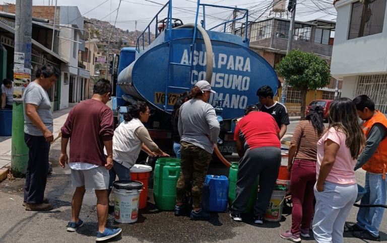 ¡Atención! Conoce a que hora y donde llegarán los camiones cisternas tras corte de agua en Arequipa