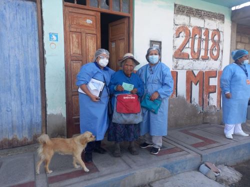 Realizan masiva campaña de vacunación en Tacna