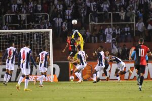 FBC Melgar superó a Alianza Lima en su último enfrentamiento en Arequipa.