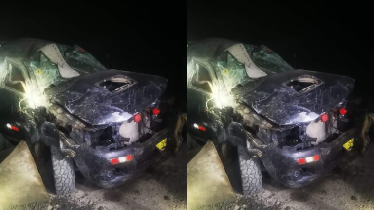Camioneta cae a ambismo y deja dos fallecidos en Caravelí