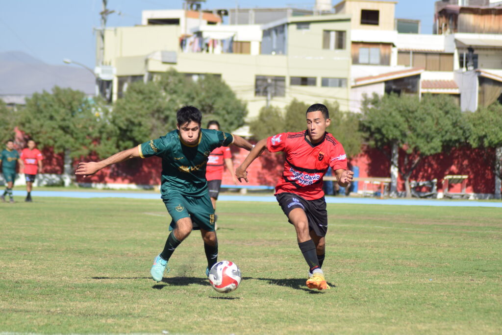 La Salle venció a San José y lo complicó en sus aspiraciones en la Liga de Yanahuara.