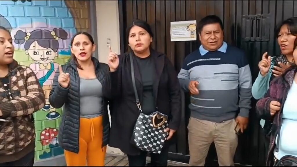 Tacna: Padres piden separación definitiva de profesora que maltrató a niños, incluso a un menor autista