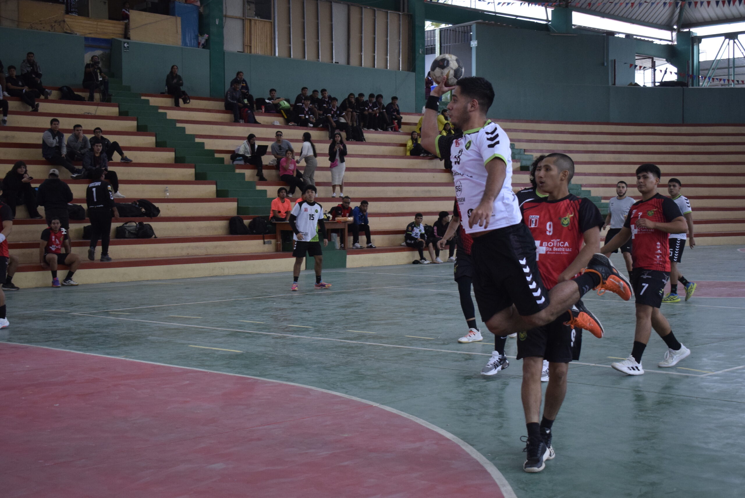 Partido inaugural de Nacional de Handball en Arequipa finalizó igualado.