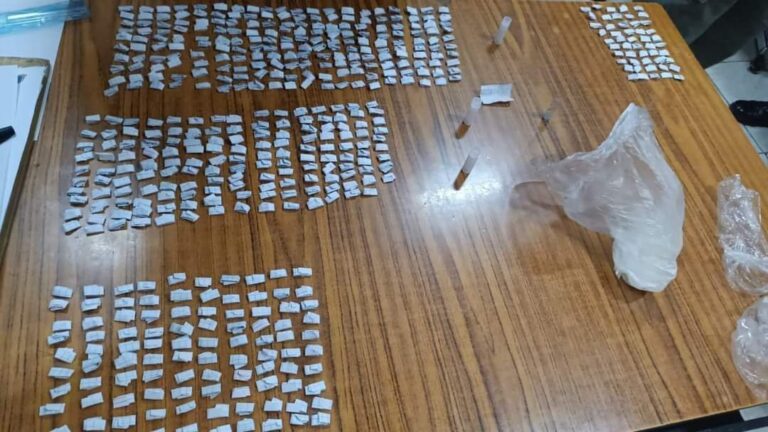 Hallan hasta 500 ‘ketes’ de cocaína en el penal de Socabaya