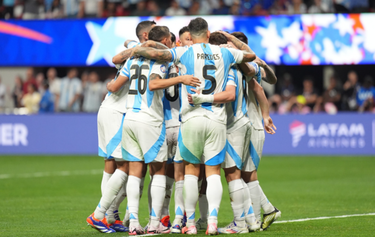 Foto: Selección Argentina - Triunfo argentino sobre Canadá.