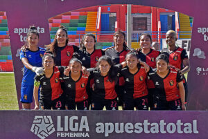 FBC Melgar ante Cantolao por la última fecha de la Fase Regular de la Liga Femenina.