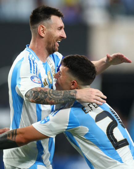 Lionel Messi anotó el segundo de Argentina en el MetLife Stadium.