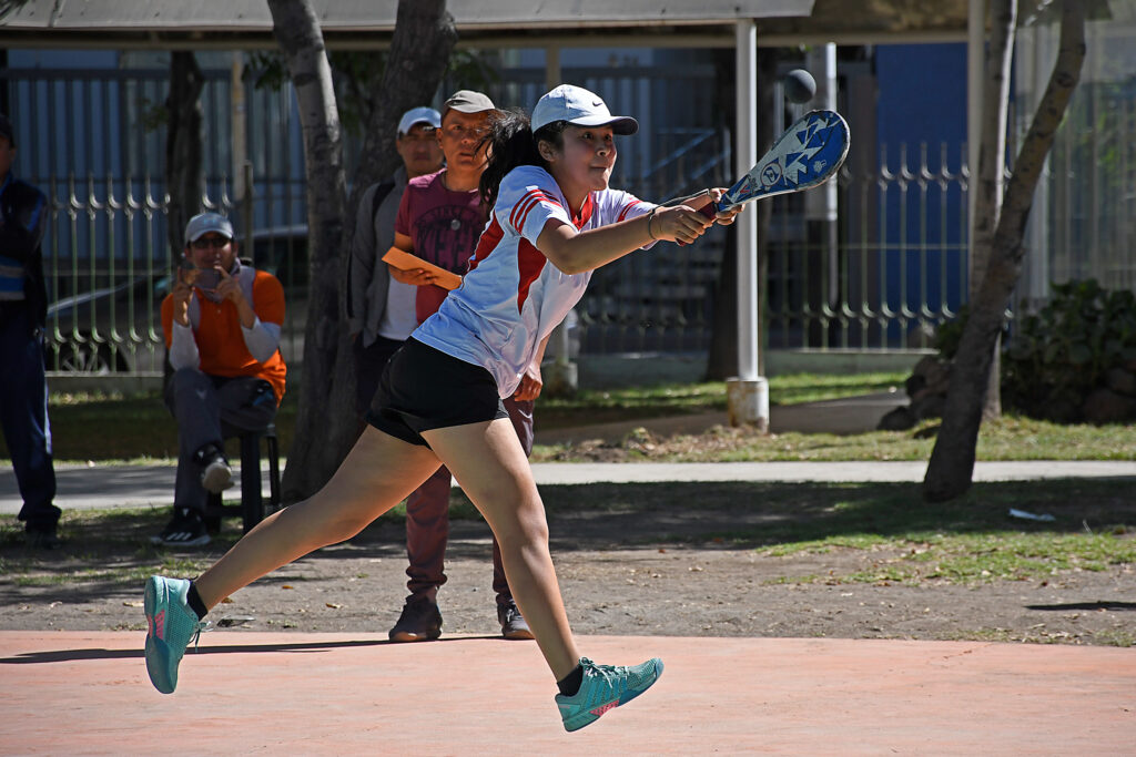 Paloma Macedo ganó en la categoría libre femenina.