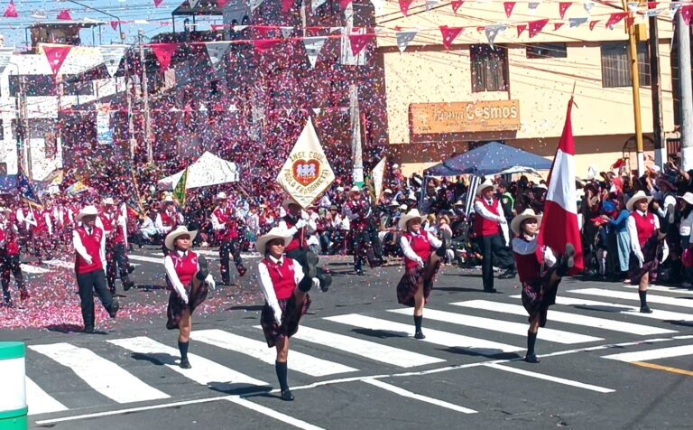 Colegios de la UGEL Sur marcharán este 12 de julio