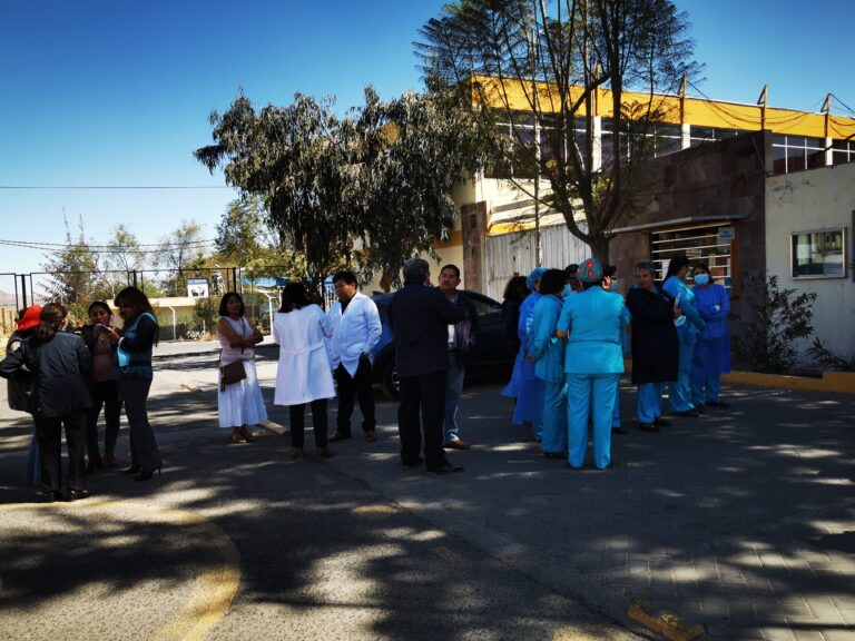 Trabajadores del hospital Honorio Delgado Espinoza se oponen a cesión de terreno para el IREN SUR