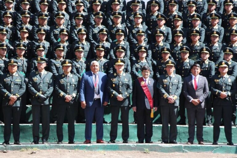 Graduación de sub oficiales de la PNP en Arequipa