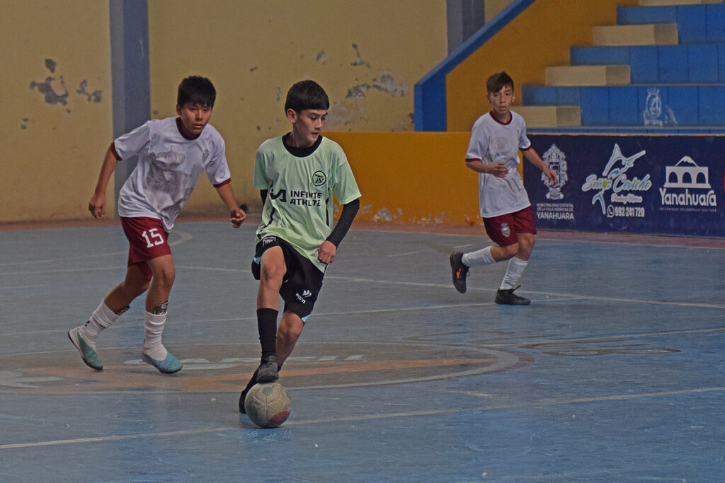 Talent School enfrentará a John G Lake por la final de la Etapa Interdistrital del futsal masculino en los Juegos Escolares.