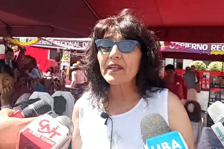 Exige disculpas de la congresista María Agüero