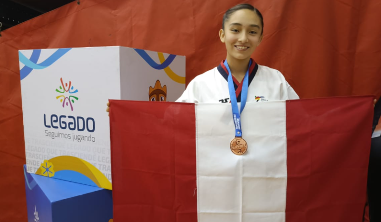 Micaela Morgan, representante de la academia INNAE de Arequipa, logró la medalla de bronce en la modalidad de freestyle Copa Kukkiwon.