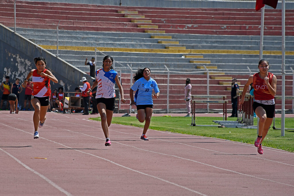 El Estadio Melgar es la sede del atletismo y para atletismo de la Etapa Macroregional de los Juegos Escolares en Arequipa.