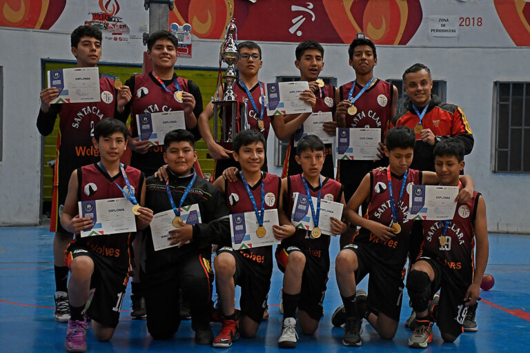 Santa Clara se coronó en el básquet masculino de los Juegos Escolares.