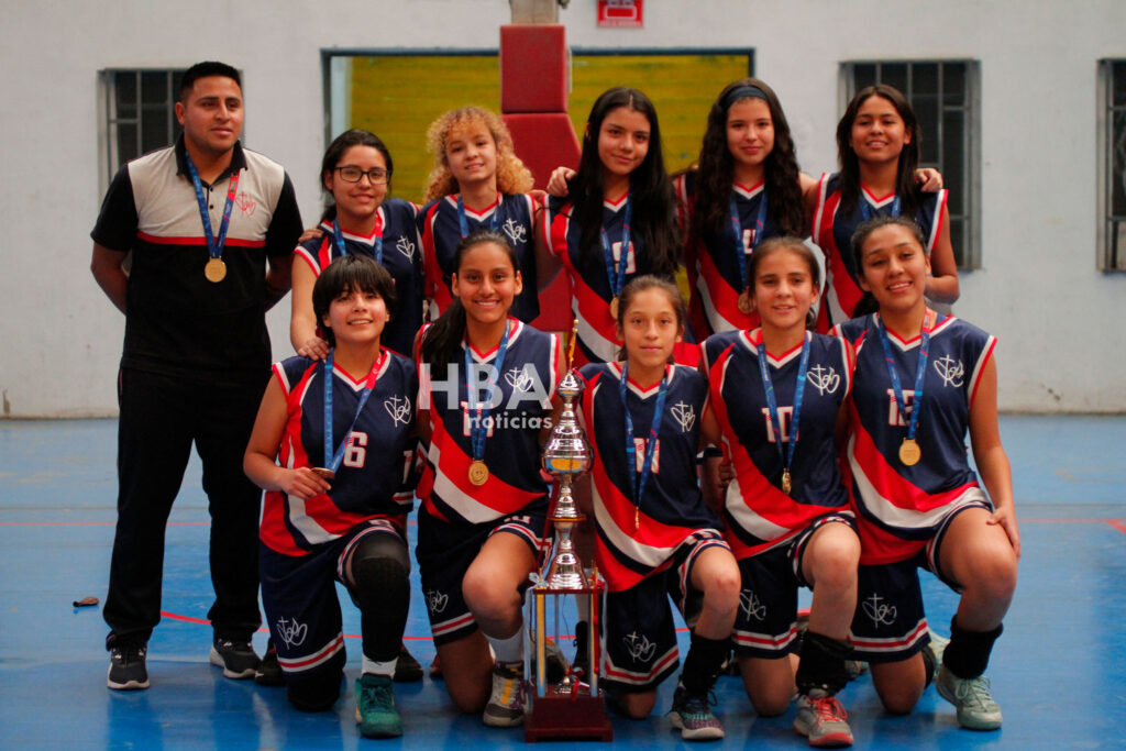 Selección de Sagrados Corazones en básquet femenino. 