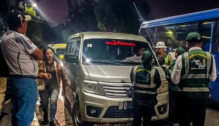 Tres “loncheritas” fueron enviadas al depósito tras operativo en Puente Grau