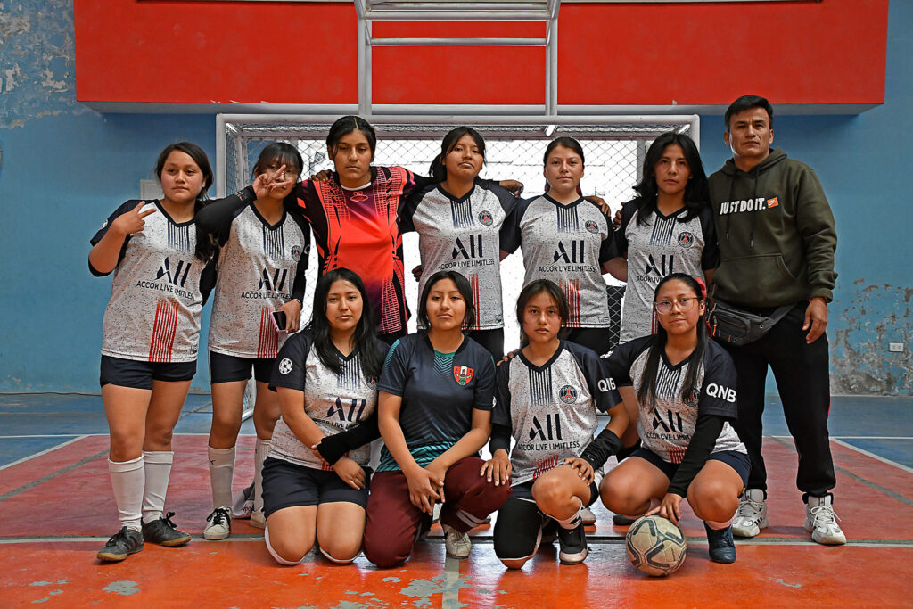 Colegio Mayta Capac, tercer lugar en la categoría C.