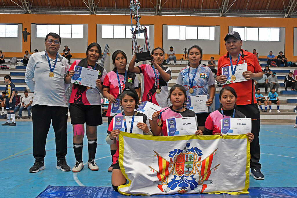 Desde Camaná, César Vallejo conquistó el certamen regional de los Juegos Escolares.