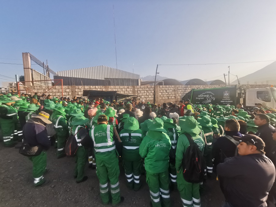 Protesta obreros Cerro Colorado. Foto de Gerardo Ramos