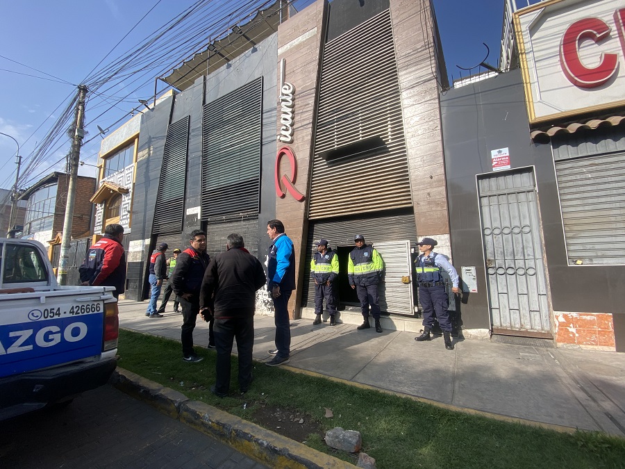 Discoteca avenida Dolores. Foto de Gerardo Ramos