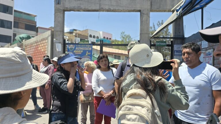 Padres del colegio Luis H. Bouroncle se niegan a realizar clases virtuales