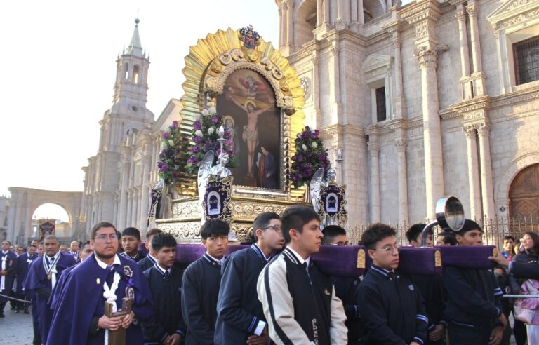 Próximas procesiones del Señor de los Milagros