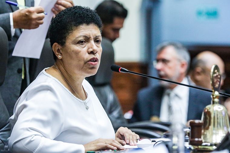 Martha Moyano critica moción de vacancia contra Dina Boluarte: “Provocaría una crisis política”