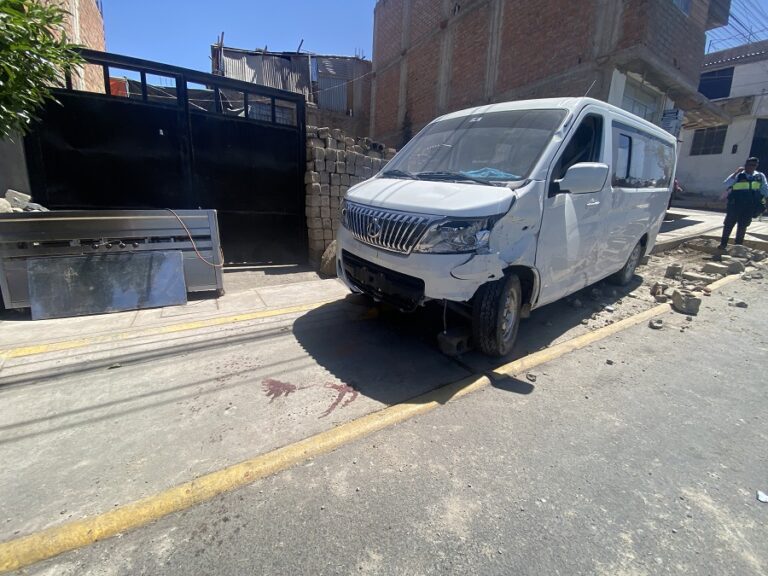 Accidente Mariano Melgar. Foto de Gerardo Ramos